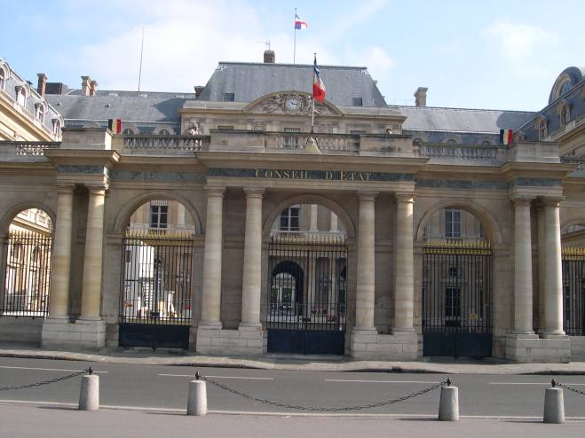  Conseil d'état.